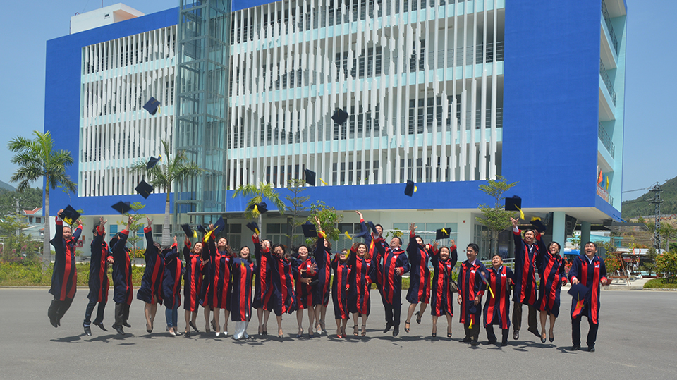 Chương trình khung